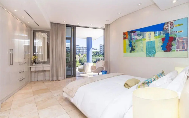 The Marina Family Penthouse - 704