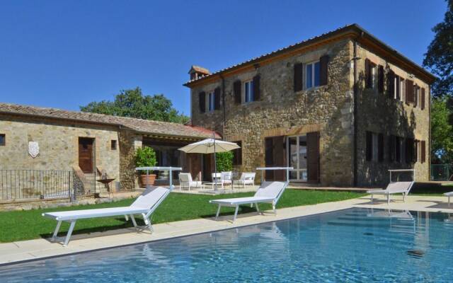 Villa Paradiso 8 in Casole d Elsa