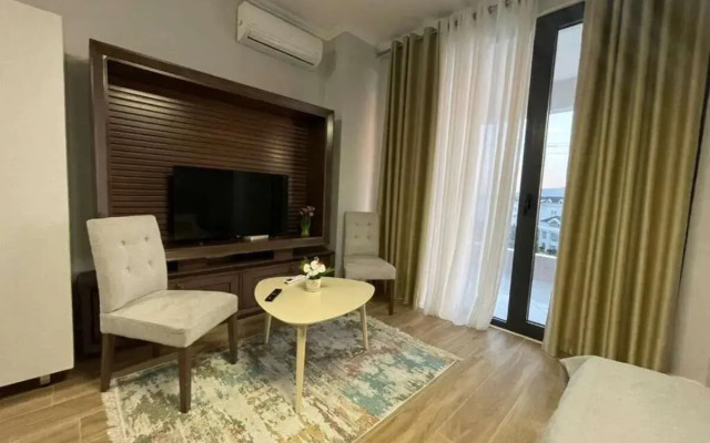 The Queens Lion Premium Hotel