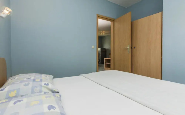 Apartment in Nin With Pool Near the Beach
