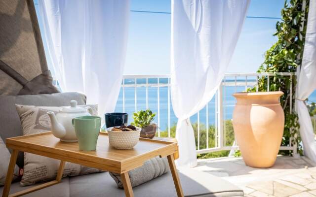 Nice Home in Crikvenica With Wifi and 3 Bedrooms