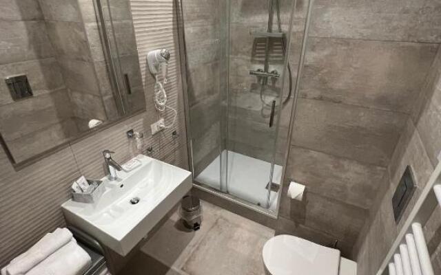 Maqueda Suites