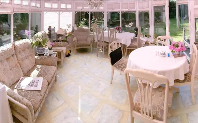 Summerfields House