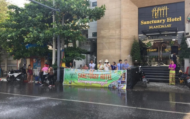 Sanctuary Hotel
