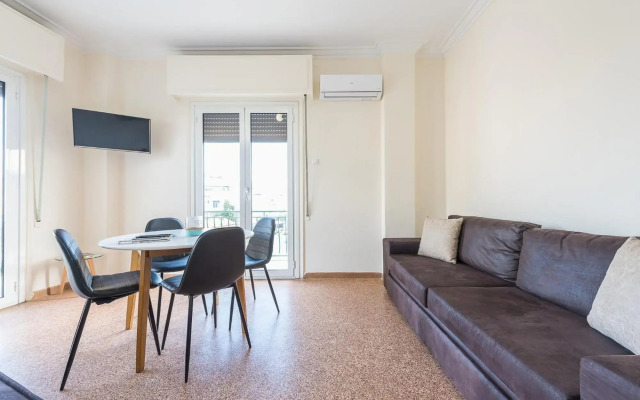 Super Paradise Apartments