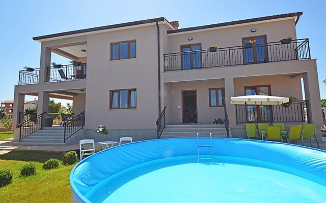 Apartment Kika Medulin/Ližnjan 16406