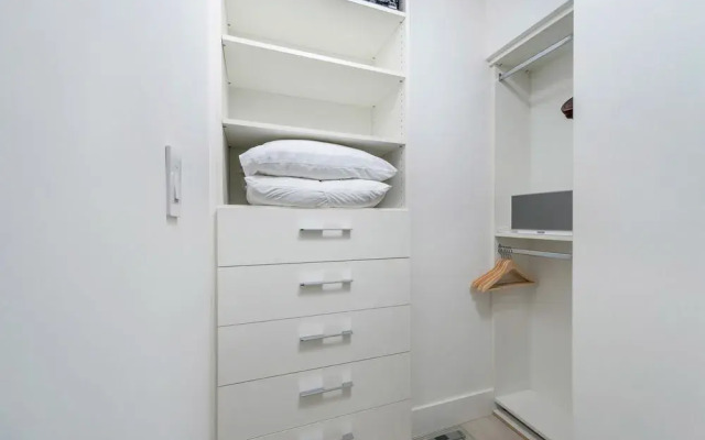 Roney Palace Condo Luxury Rentals
