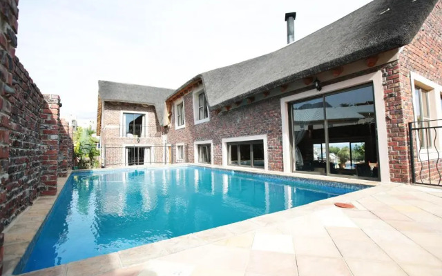 19th Hole Golf Villa