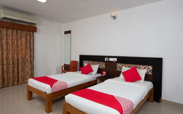 OYO 26947 The Lavish