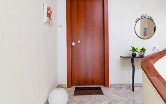 Elpidos Central Athens Luxurious Apartments