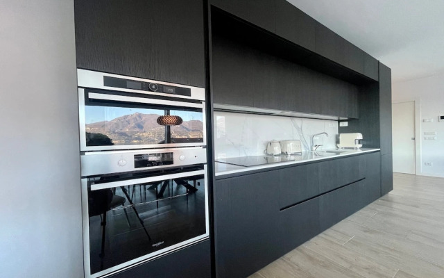 Modern House Apartment 4