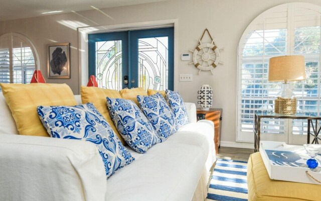 The Deckhouse by AMI Locals