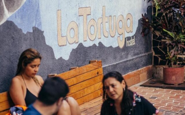 La Tortuga Hostel