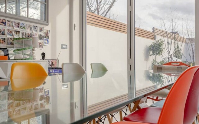 Incredible 5 Bedroom Home Overlooking Queen's Park