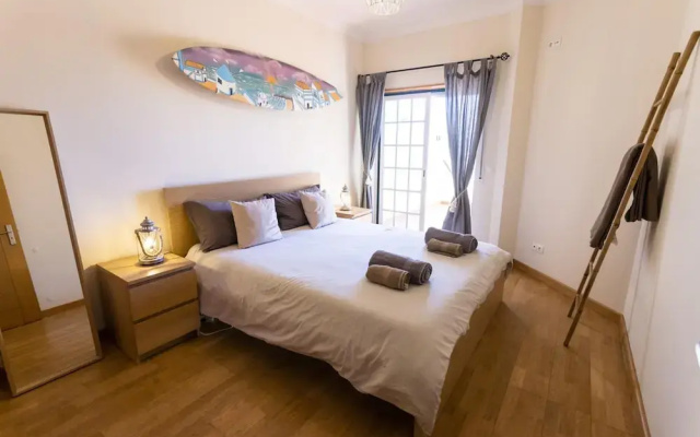 Bela Vista Apartment by Acasadascasas