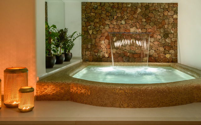 Antoperla Luxury Hotel & Spa