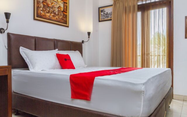 RedDoorz @ Dago Asri 3