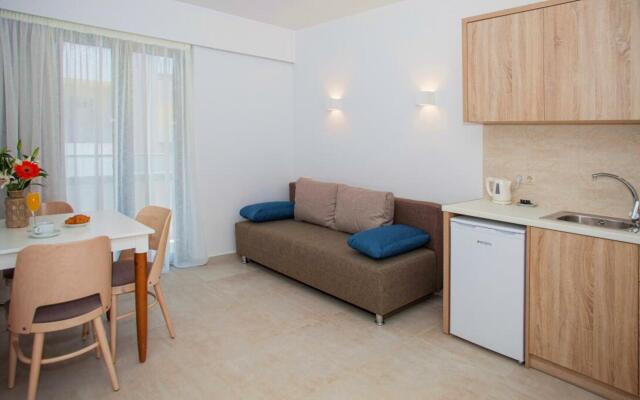 Minos Hotel