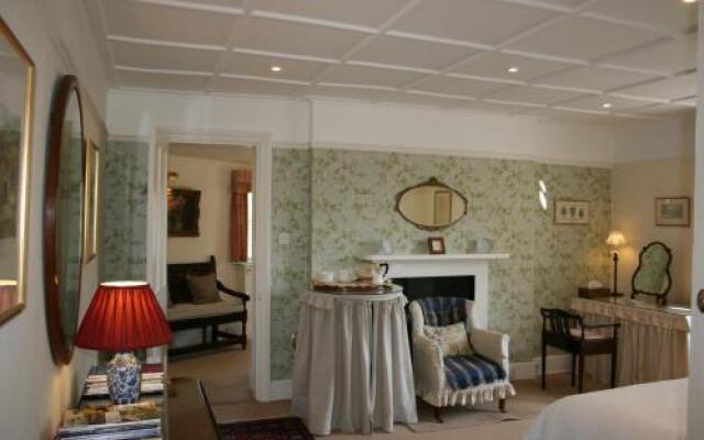 Bed & Breakfast at Ocklynge Manor