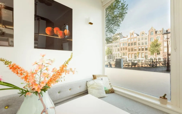 Red Ox - Super Central Canal View Rooms