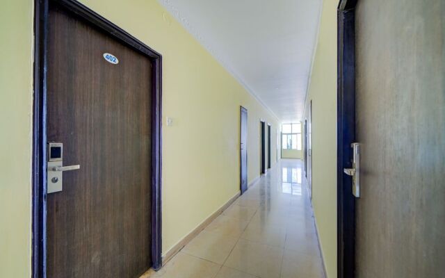 Oyo 40720 Hotel Srs Regency
