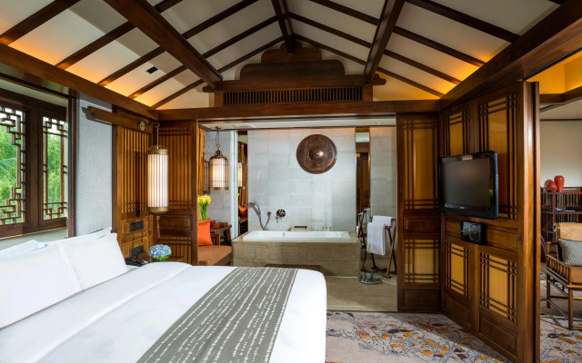 InterContinental Lijiang Ancient Town Resort by IHG