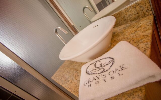 Gray's Oak Hotel