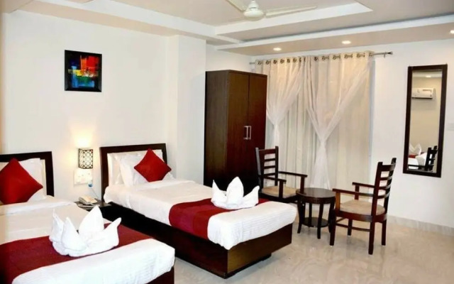 Oyo 11375 Hotel G20 Inn
