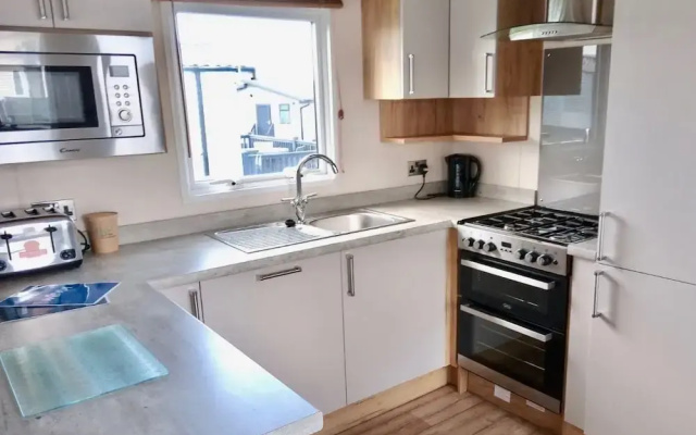Luxurious Comfort at 102, Duckpool Lodge in Bude