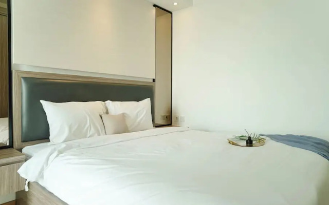 Modern Look And Comfy 2Br Apartment At M-Town Residence