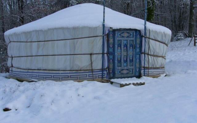 Moulin de la Jarousse - Les Yourtes