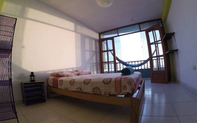 Frogs Surf Hostel Huanchaco