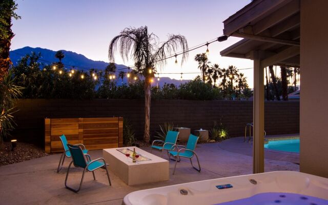 Palm Springs Pool Pad