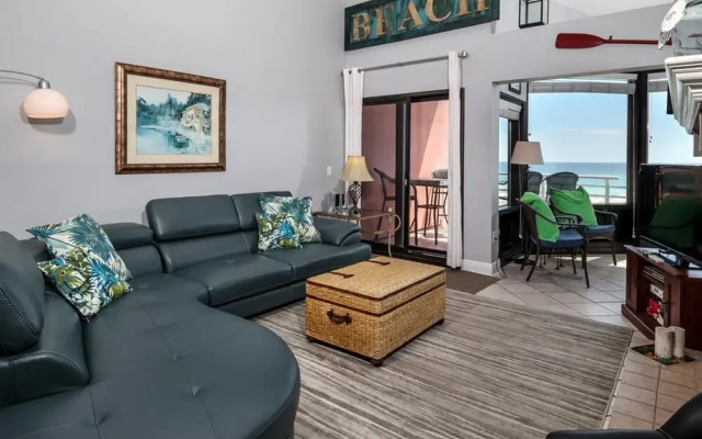 Palm Beach Club 2-249