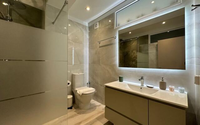 Elpida Luxury Apartments & Suites