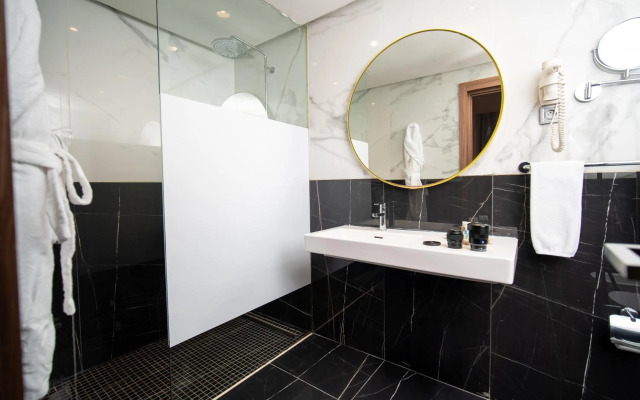 Oum Palace Hôtel & Spa Casablanca