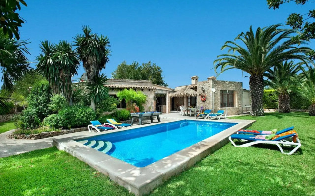 Villa TIA