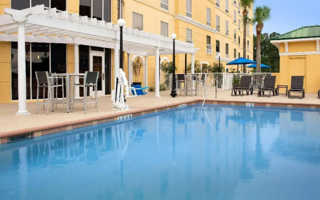 Отель Hampton Inn & Suites Lake City