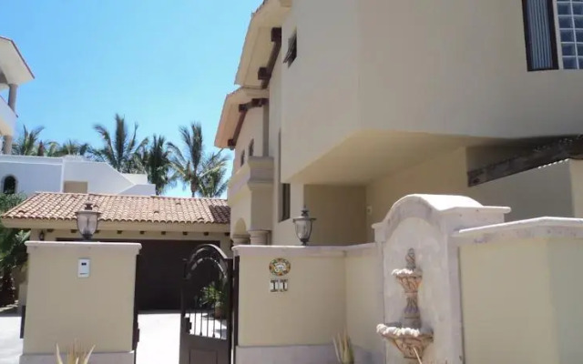 Casa Feliz