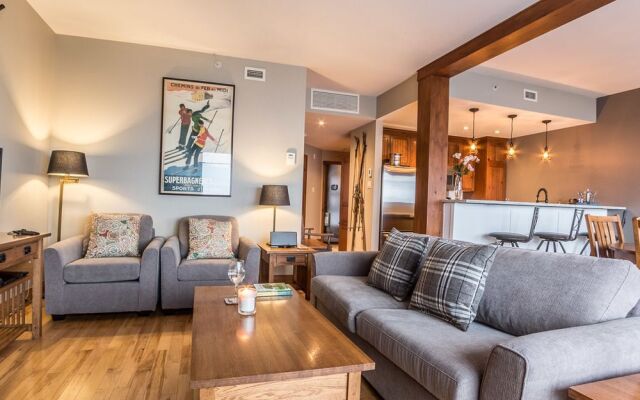 L'Altitude - Tremblant Sunstar