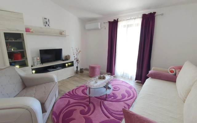 Apartment Jelena Sutvara