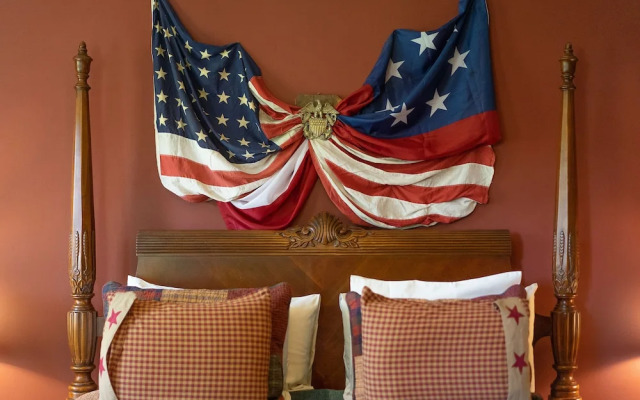 Hillcrest Mansion Inn