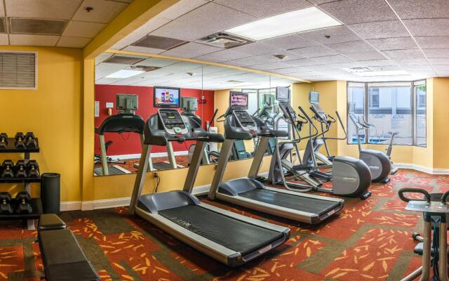 Courtyard by Marriott - Naples