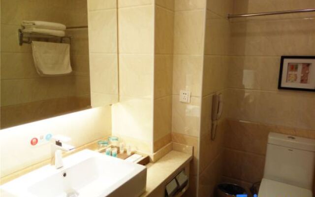 Yulin Hotel
