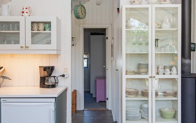 6 Person Holiday Home in Hemmet