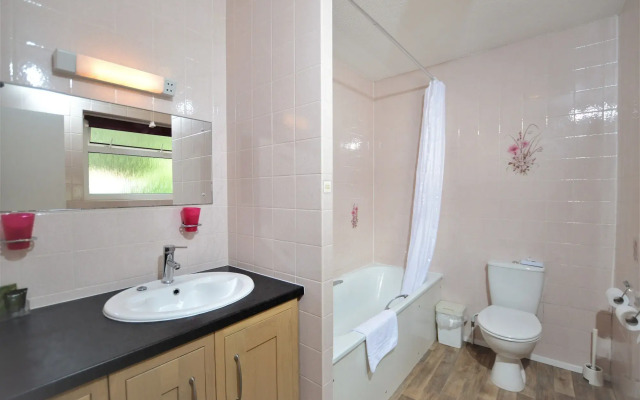 Pink Beach Guest House