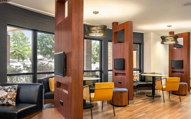 Courtyard by Marriott Columbia Missouri