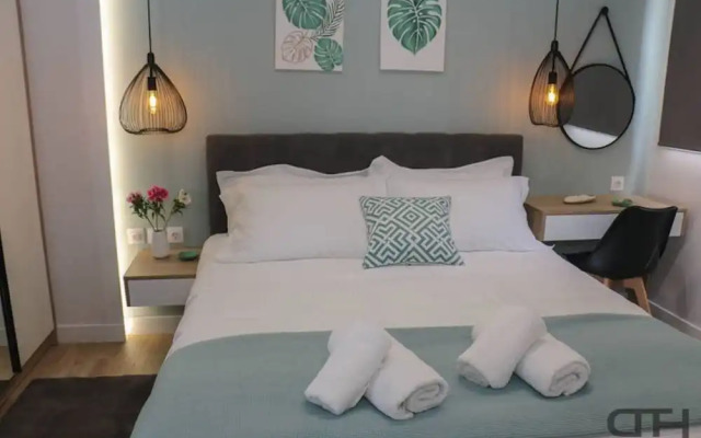 Luxury 80m2 Apartment With Balkony Downtown