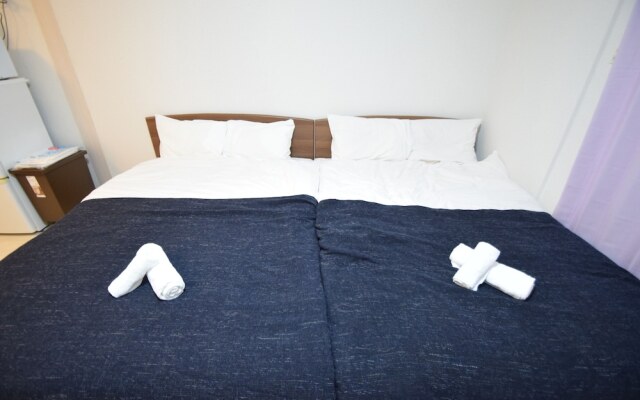 Clio Court Namba East