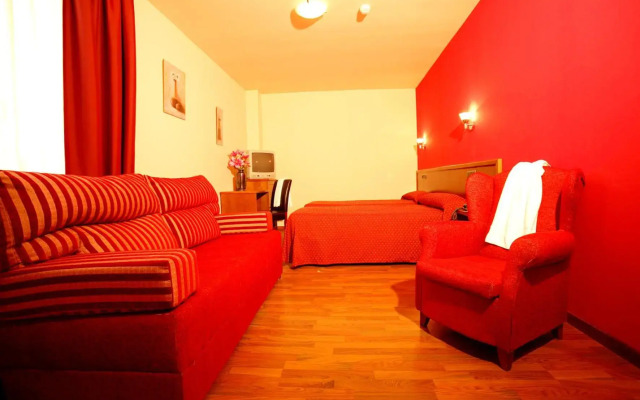 Hotel Cangas De Onis Center